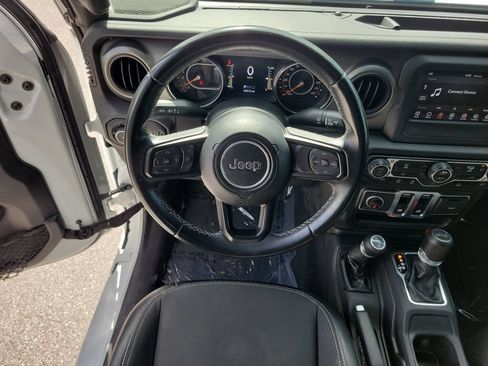Used 2021 Jeep Wrangler Sport AWD/4WD image 20