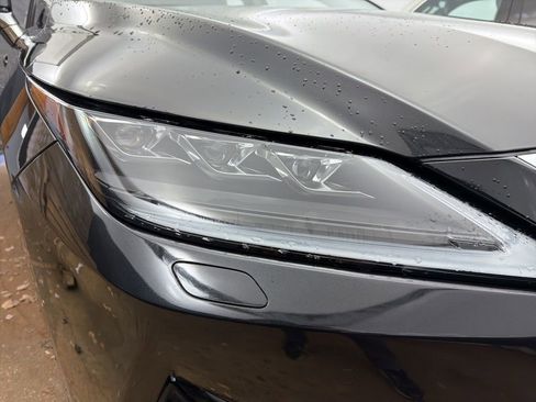 Used 2020 Lexus RX 450h AWD w/ Luxury Package image 33