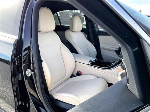 Used 2022 Mercedes-Benz C 300 4MATIC Sedan image 11