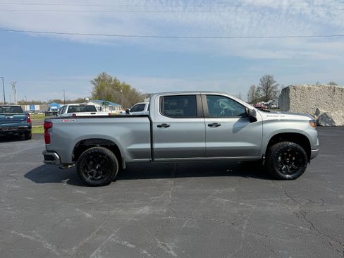 Used 2024 Chevrolet Silverado 1500 Custom AWD/4WD image 8