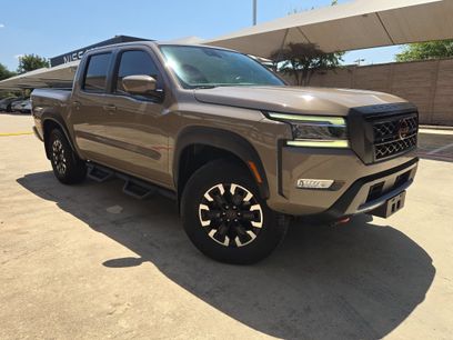 Used 2024 Nissan Frontier PRO-4X w/ Pro Convenience Package