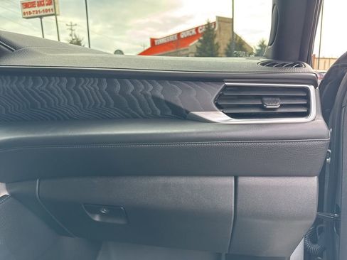 Used 2024 GMC Yukon Denali w/ Max Trailering Package image 22