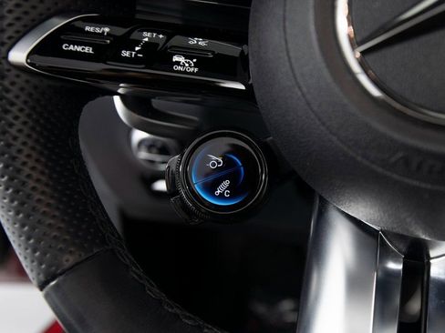 Used 2022 Mercedes-Benz SL 63 AMG 4MATIC image 21