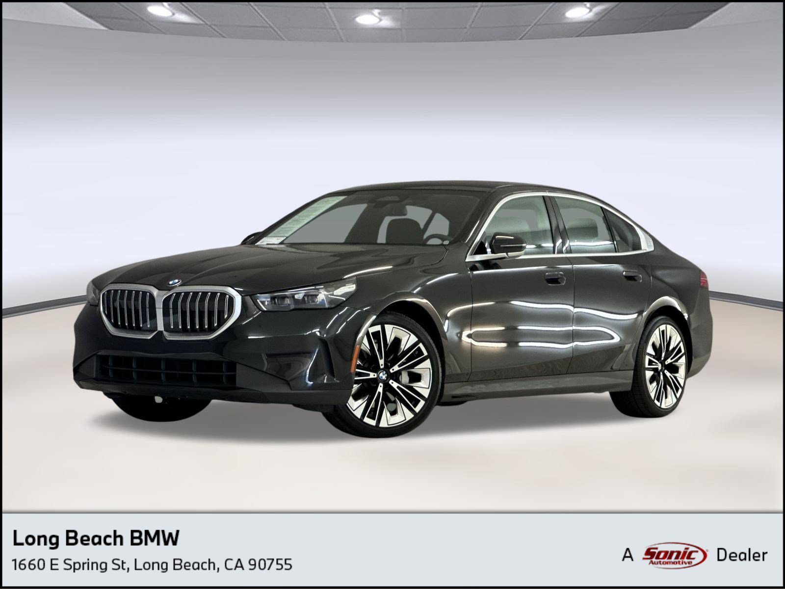 Used 2026 BMW 530i RWD image 1