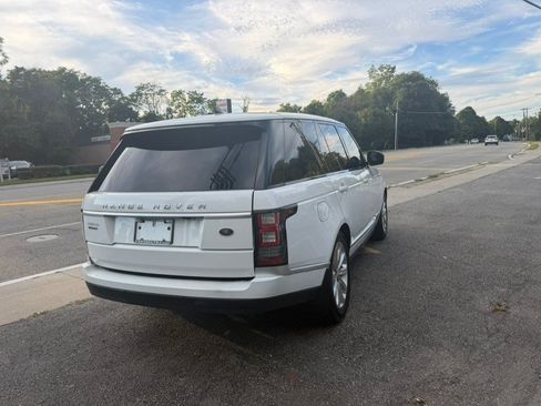 Used 2017 Land Rover Range Rover HSE AWD/4WD image 10