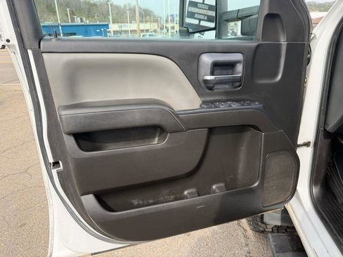 Used 2015 Chevrolet Silverado 2500 W/T w/ WT Convenience Package image 16