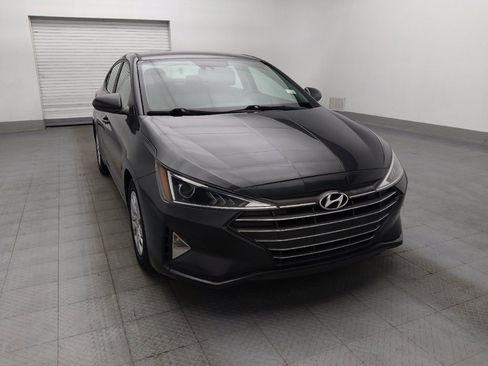 Used 2020 Hyundai Elantra SE FWD image 14