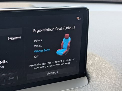 Used 2024 Genesis GV70 3.5T Sport image 29