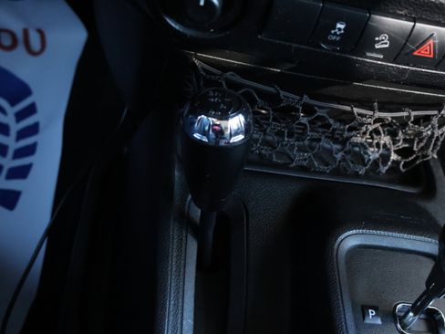 Used 2013 Jeep Wrangler Unlimited Sahara w/ Dual Top Group image 35