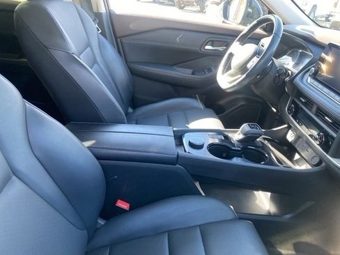 Certified 2023 Nissan Rogue SV w/ SV Premium B Package image 10