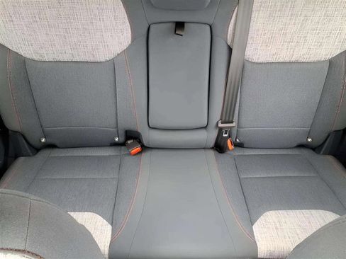 Used 2022 Ford Maverick XLT image 17