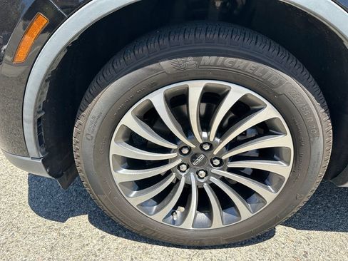 Used 2021 Lincoln Aviator Reserve RWD image 7