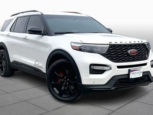 Used 2023 Ford Explorer ST w/ Equipment Group 401A image 2