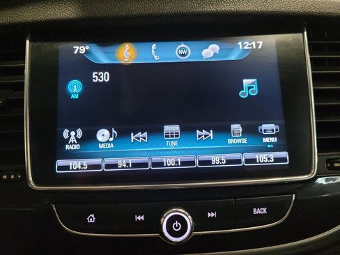Used 2018 Buick Encore Essence AWD/4WD image 25