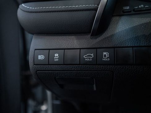 Used 2024 Toyota Camry SE image 22