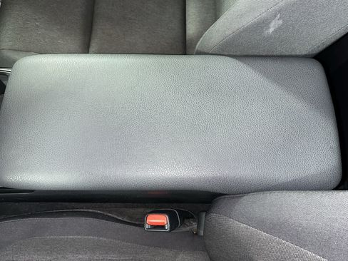 Used 2025 Toyota Camry LE FWD image 22