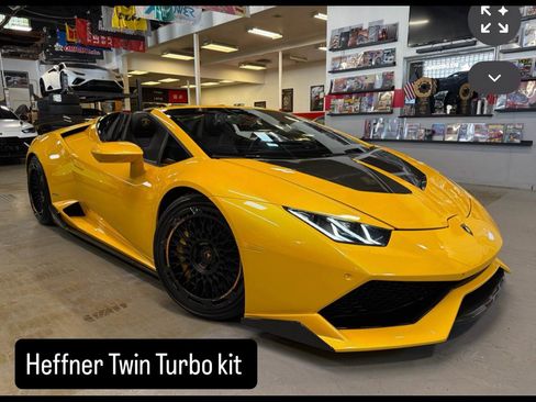 Used 2016 Lamborghini Huracan LP 610-4 AWD/4WD image 1