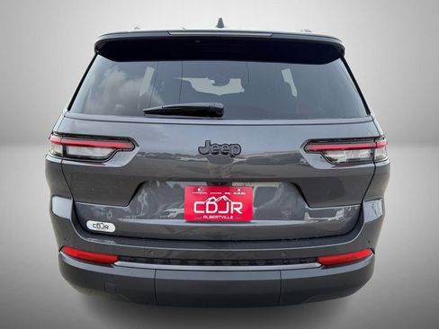New 2026 Jeep Grand Cherokee L Limited w/ Limited Altitude Package RWD image 7