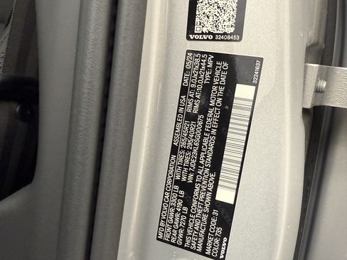 Certified 2025 Volvo EX90 Ultra AWD/4WD image 30