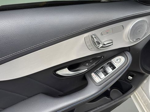 Used 2021 Mercedes-Benz C 300 4MATIC Sedan image 11