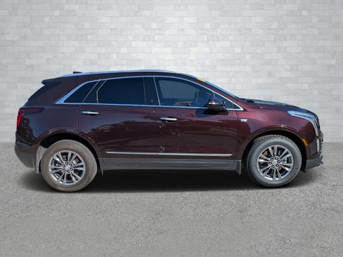 Used 2021 Cadillac XT5 Premium Luxury image 4