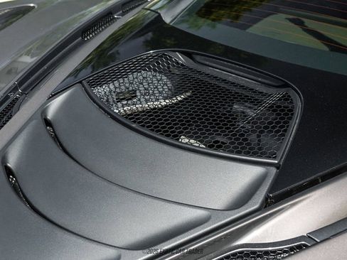 Used 2018 McLaren 720S Luxury RWD image 43