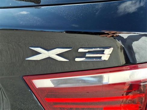 Used 2017 BMW X3 xDrive28i image 7