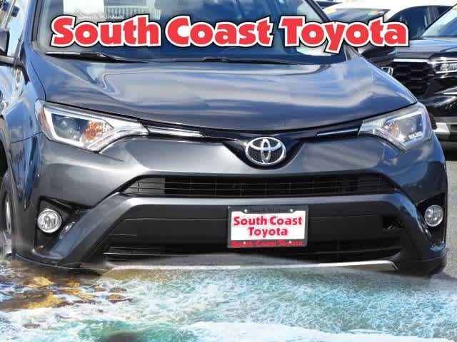 Used 2016 Toyota RAV4 XLE w/ Preferred Accessory Package FWD image 4