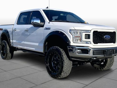 Used 2020 Ford F150 Lariat w/ Equipment Group 502A Luxury image 2