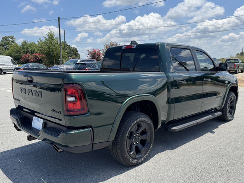 New 2026 RAM 1500 Big Horn AWD/4WD image 5