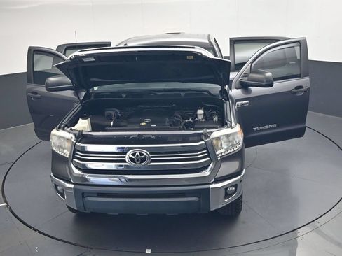 Used 2017 Toyota Tundra SR5 w/ TRD Off Road Package AWD/4WD image 50