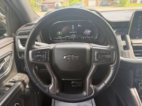 Used 2023 Chevrolet Suburban RST AWD/4WD image 17