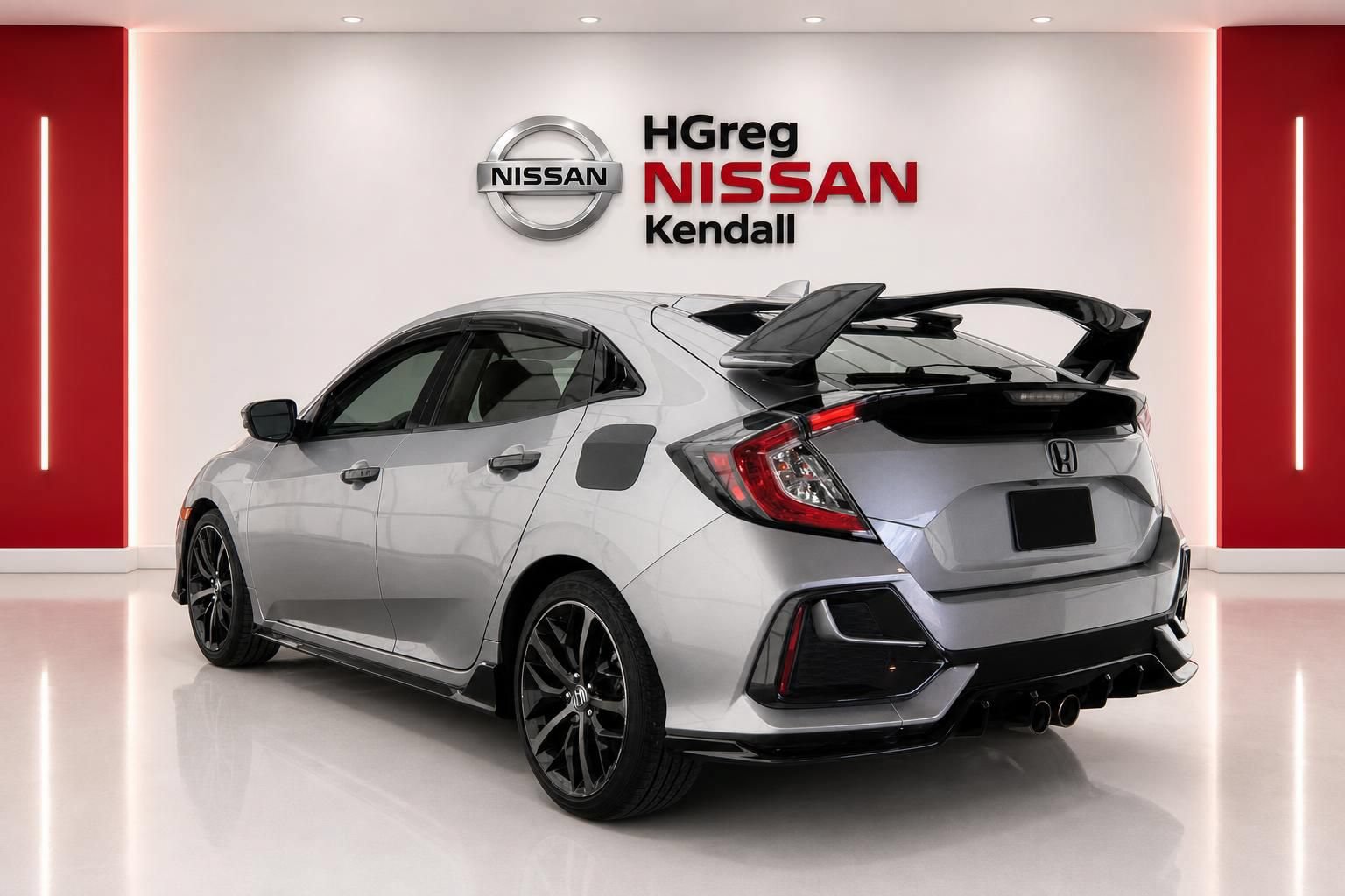 Used 2021 Honda Civic Sport image 2