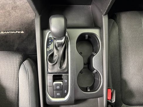 Used 2019 Hyundai Santa Fe SEL FWD image 29