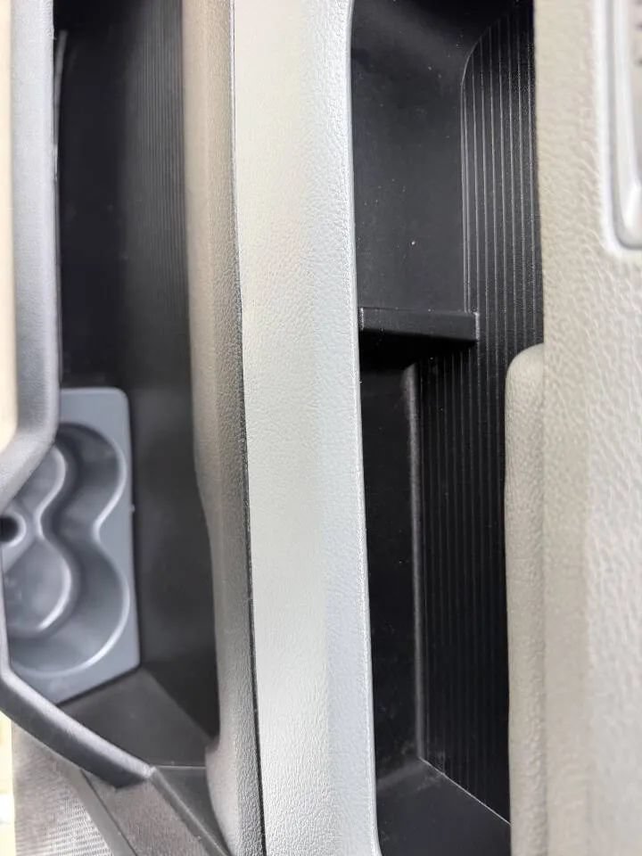 Used 2018 RAM 2500 SLT AWD/4WD image 44