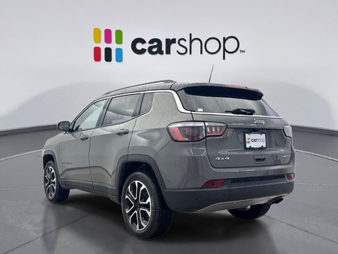 Used 2022 Jeep Compass Limited image 3