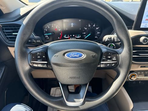 Used 2020 Ford Escape SE AWD/4WD image 19