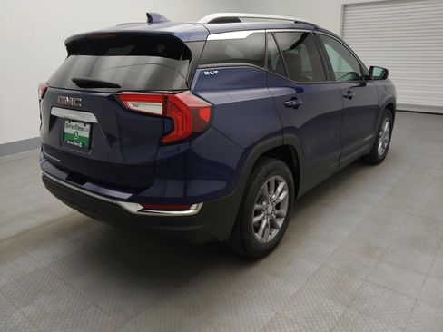 Used 2022 GMC Terrain SLT image 9