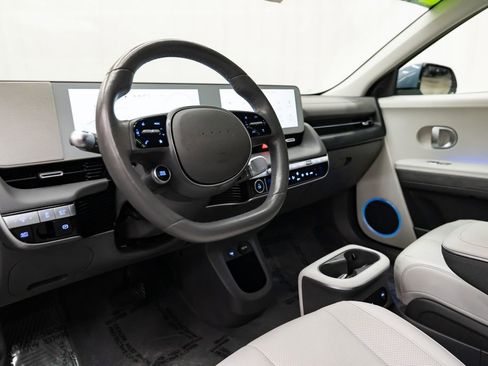 Used 2024 Hyundai Ioniq 5 Limited image 25