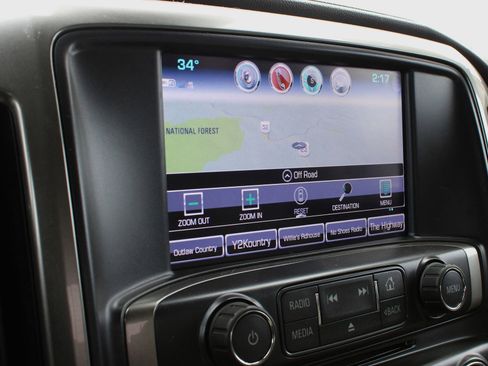 Used 2018 Chevrolet Silverado 2500 LTZ w/ Duramax Plus Package image 29