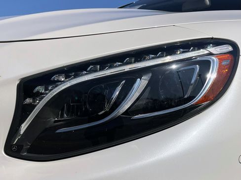Used 2017 Mercedes-Benz S 550 Cabriolet image 18