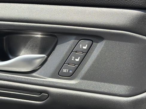 Certified 2025 Honda Accord Touring image 12