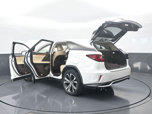 Used 2020 Lexus RX 350L FWD w/ Premium Package image 79