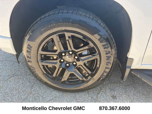 Used 2022 Chevrolet Silverado 1500 RST AWD/4WD image 27