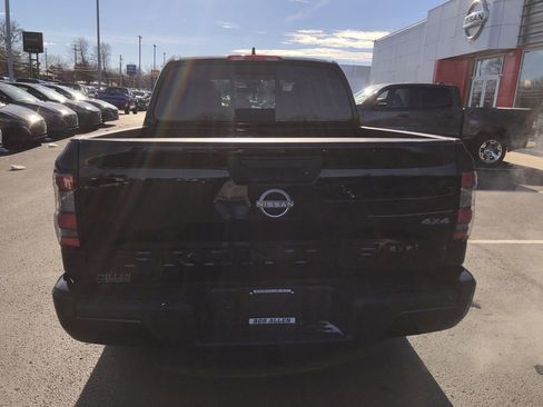 New 2026 Nissan Frontier SV w/ Tow Package image 18