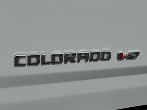 Used 2018 Chevrolet Colorado LT RWD image 27