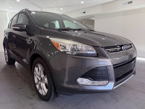 Used 2016 Ford Escape Titanium w/ Equipment Group 301A FWD image 5
