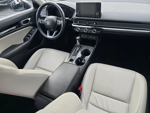 Used 2024 Honda Civic EX-L image 15