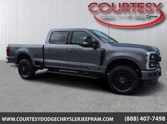 Used 2025 Ford F250 Lariat w/ Lariat Ultimate Package AWD/4WD video 1