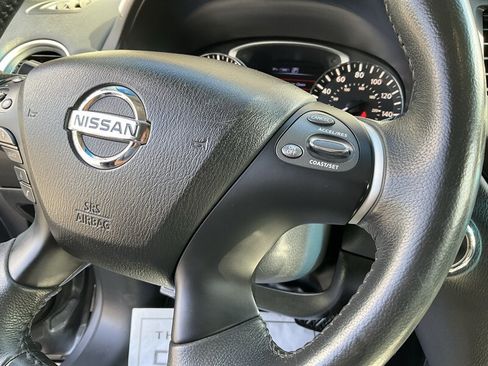 Used 2017 Nissan Pathfinder SV w/ Trailer Tow Package AWD/4WD image 25